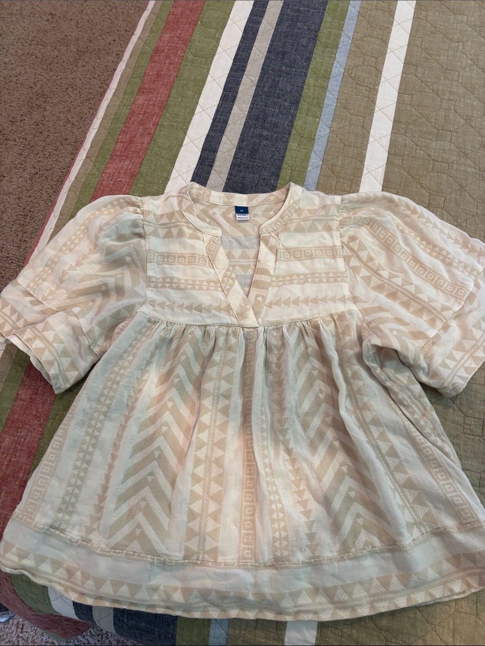 Old Navy Cream & Tan Geometric Peasant Top